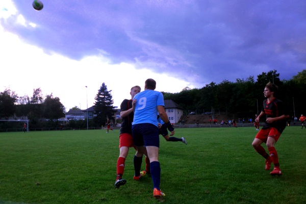 Interview mit Ralf Gräf: „Fahr zur Hölle“