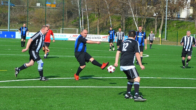 „Alte Herren“ – Der Ball rollt endlich wieder!