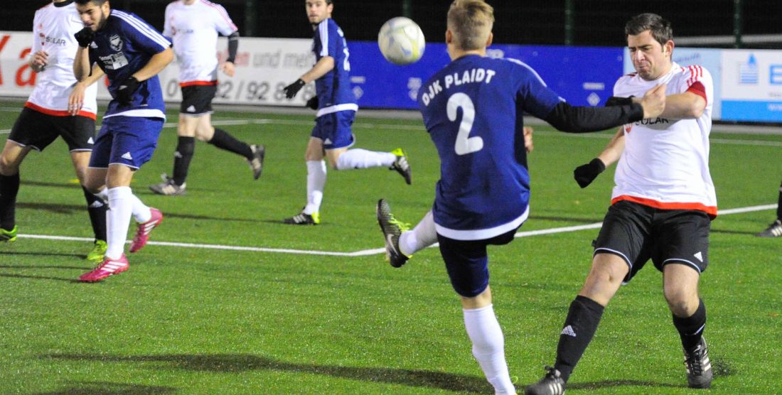 Adler-Erste setzt Höhenflug fort