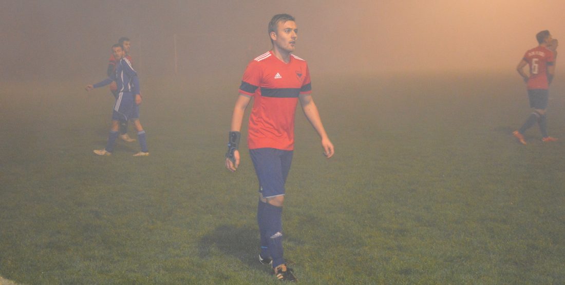 Adler-Erste geht mit Remis in die Winterpause