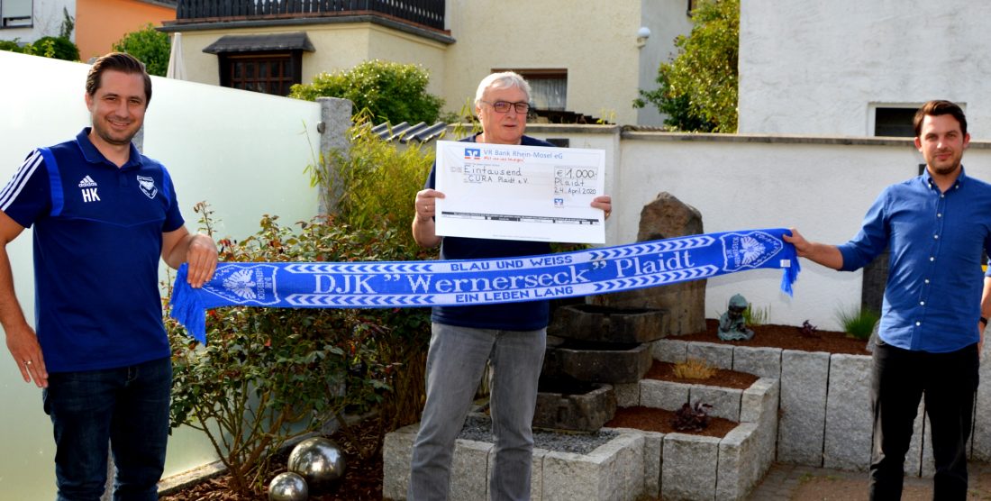 DJK Kicker spenden 1.000 Euro